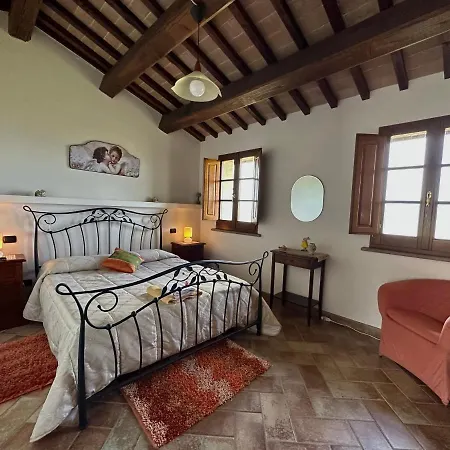 B&B Madonna Del Latte Cannara Exterior photo