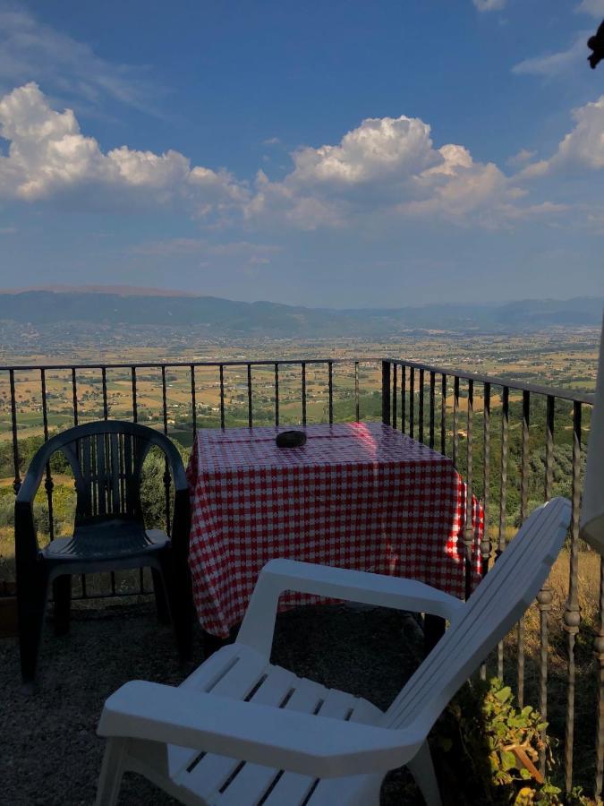 Madonna Del Latte Bed & Breakfast Cannara
